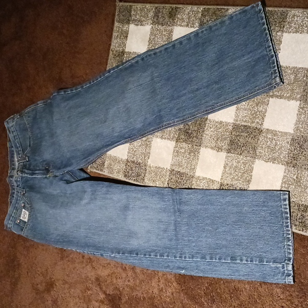 Cinch jeans